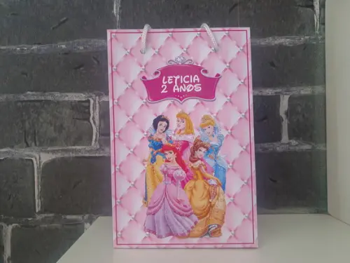 Sacolinha Princesas Disney - Tamanho m