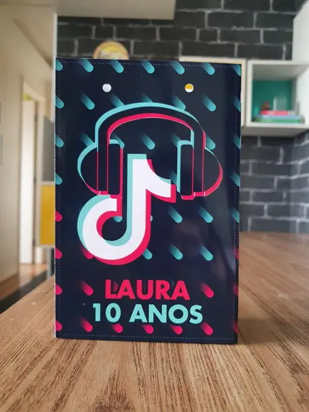 Sacolinha Tik Tok - Tamanho m