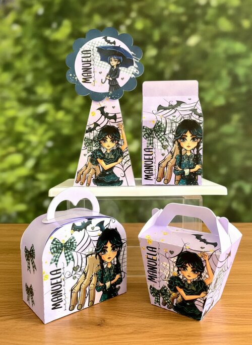 Kit Caixinhas Personalizadas Papelaria Wandinha  Lembrancinha