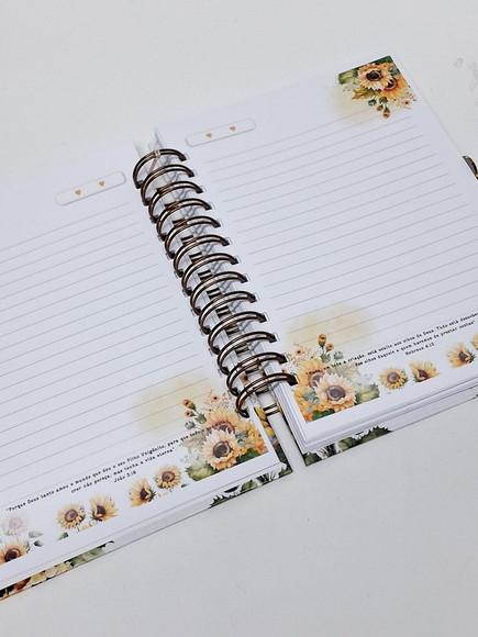 Caderno Devocional Girassol