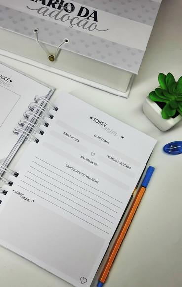 Diário da Adoção com Caixa Personalizada
