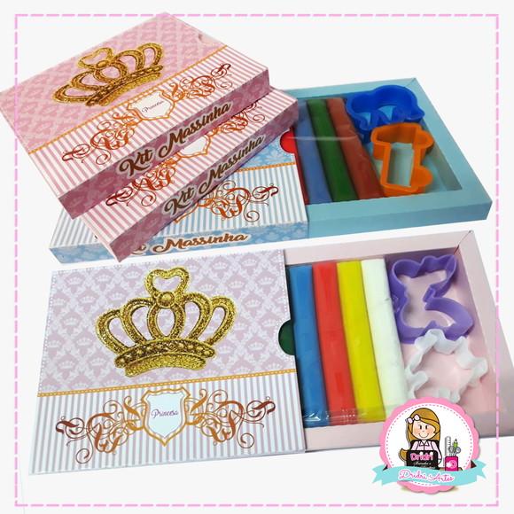 Kit Massinha e Cortador Realeza