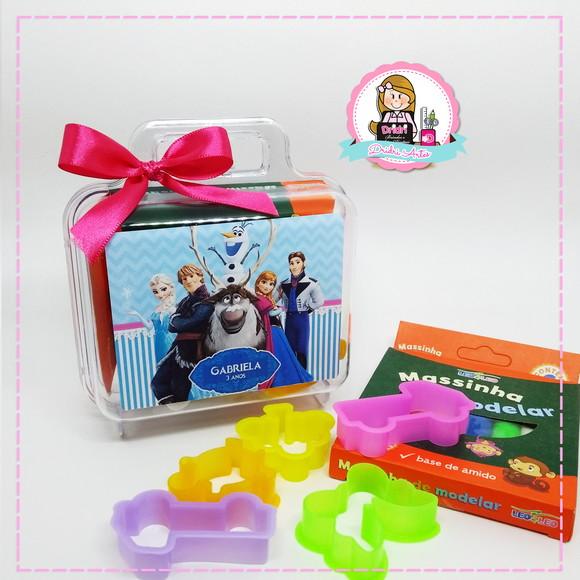 Maletinha com Kit Massinha-frozen