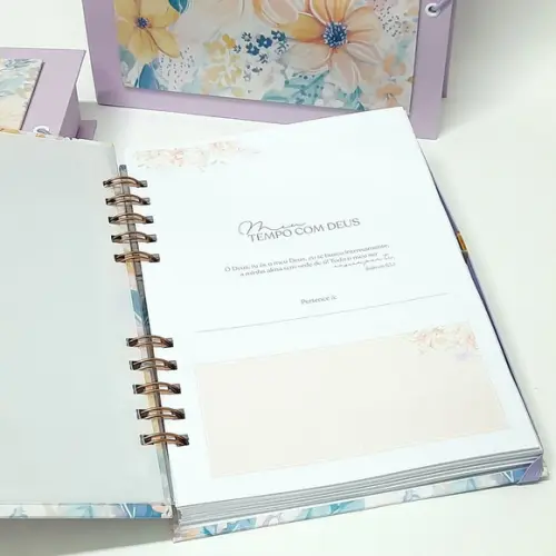 Caderno Devocional com Caixa Cartonada