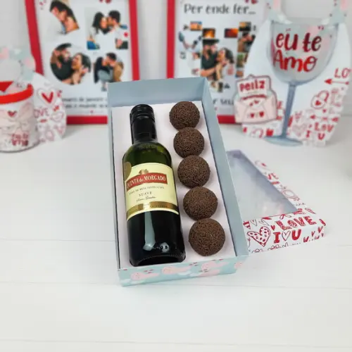Caixa para Doces e Vinho Namorados