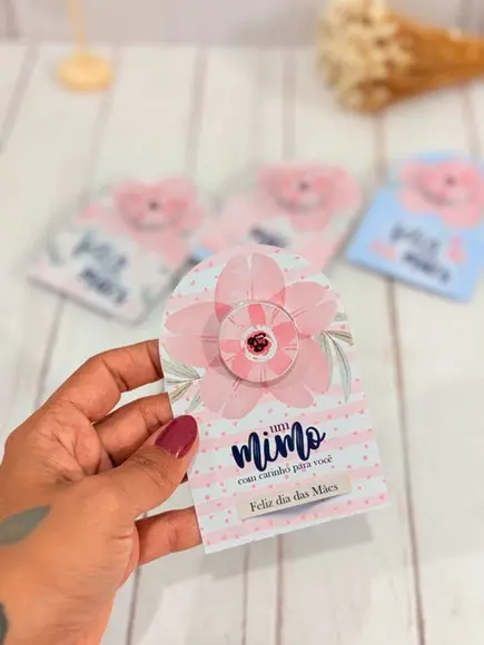 Card com Potinho de Creme Hidratante Dia das Mães