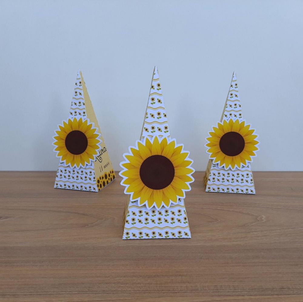 Caixa pirâmide Girassol