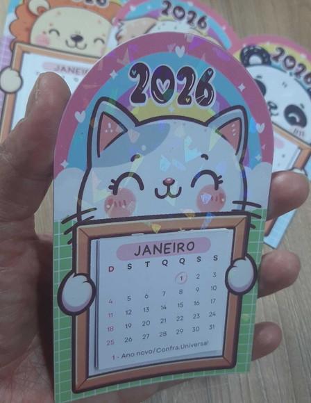 Calendário de Geladeira 2026 Bichinhos Bopp Holográfico
