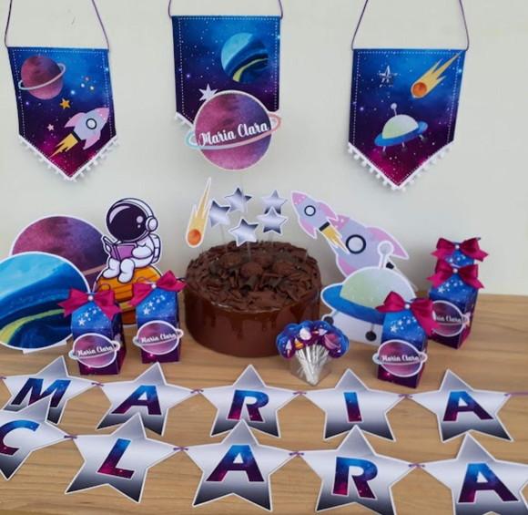 Kit Só Um Bolinho Festa Galáxia