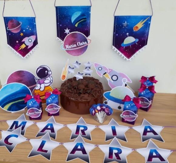 Kit Só Um Bolinho Festa Galáxia