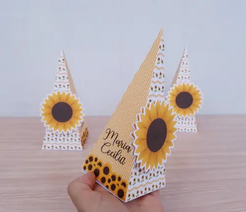 Caixa pirâmide Girassol