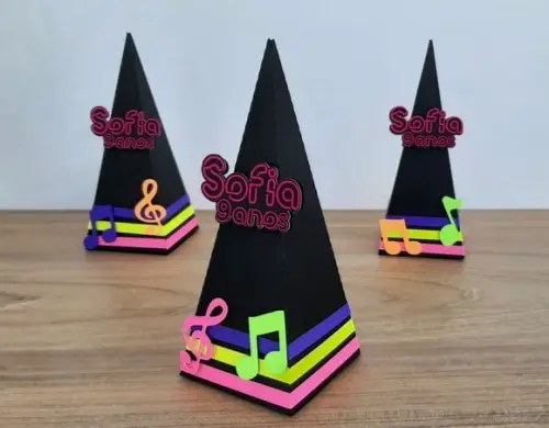 Caixa Pirâmide Festa Neon