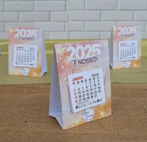 Mini Calendário de Mesa Personalizado