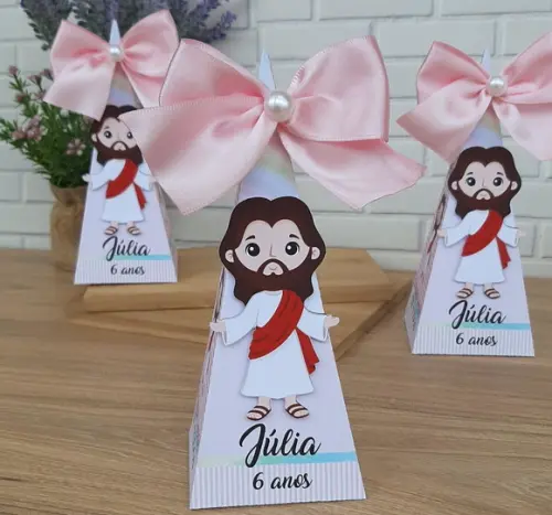 Pirâmide Jesus o Maior Herói para Menina
