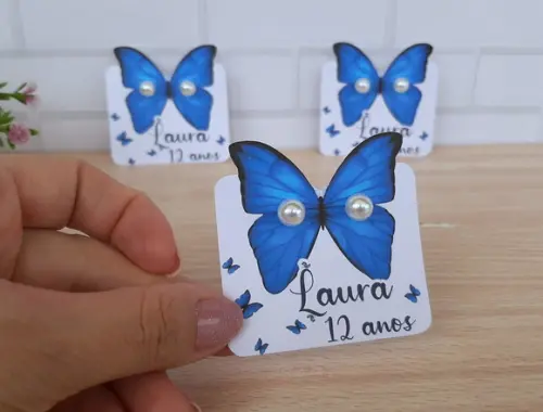 Tag com Brinco Borboleta Azul