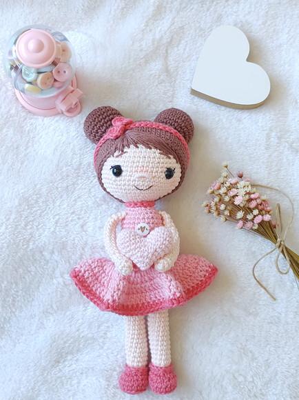 Boneca Chloe em Crochê