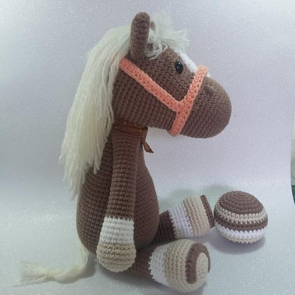 Cavalo Amigurumi em Crochê