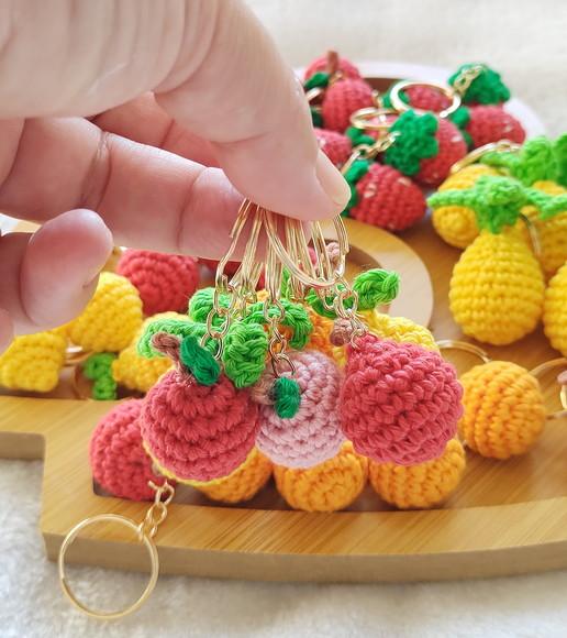 Chaveiro Mini Fruta em Crochê