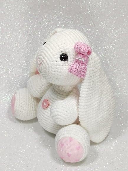 Coelha Amigurumi em Crochê