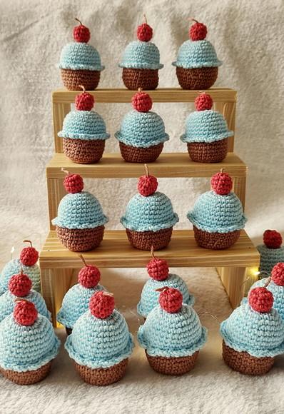 Lembrancinha Maternidade Cupcake em Crochê