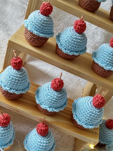 Lembrancinha Maternidade Cupcake em Crochê