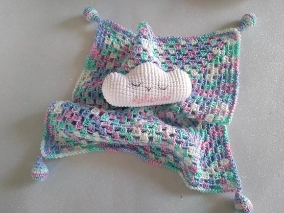 Manta de Apego em Crochê