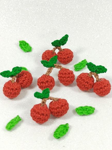 Mini Cereja em Crochê para Aplicação