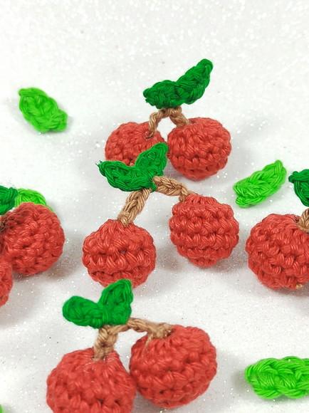 Mini Cereja em Crochê para Aplicação