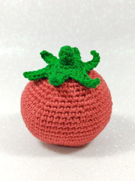 Tomate em Crochê