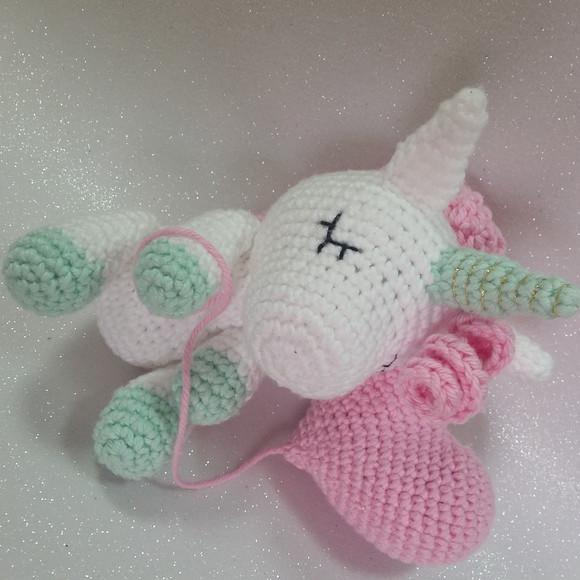 Unicórnio Amigurumi em Crochê