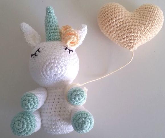 Unicórnio Amigurumi em Crochê