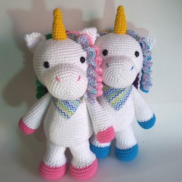 Unicórnios Amigurumi em Crochê