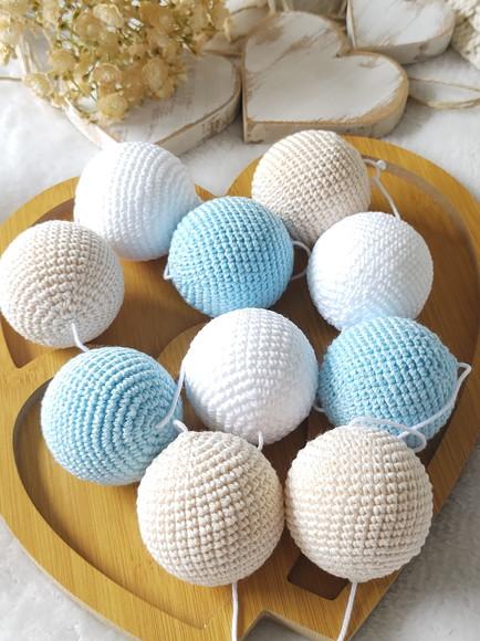 Varal de Berço Bolinhas em Crochê