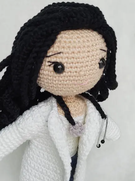 Boneca Médica em Amigurumi Personalizada