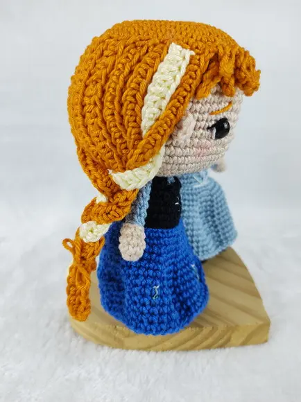 Boneca Princesa Anna Frozen Amigurumi em Crochê
