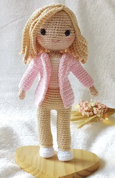 Boneca Psicóloga em Amigurumi Personalizada