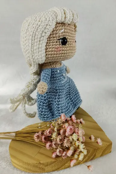 Boneca Princesa Elza Frozen Amigurumi em Crochê