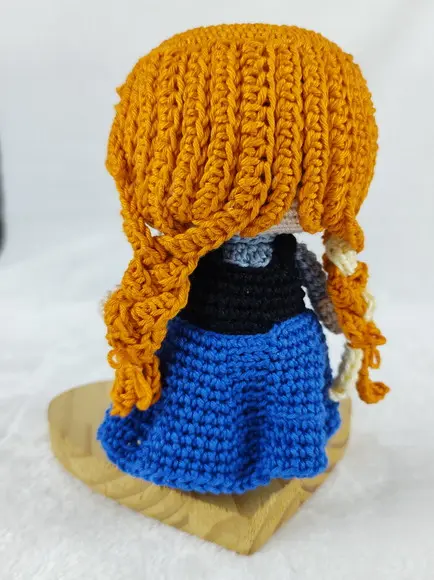 Boneca Princesa Anna Frozen Amigurumi em Crochê
