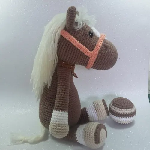 Cavalo Amigurumi em Crochê