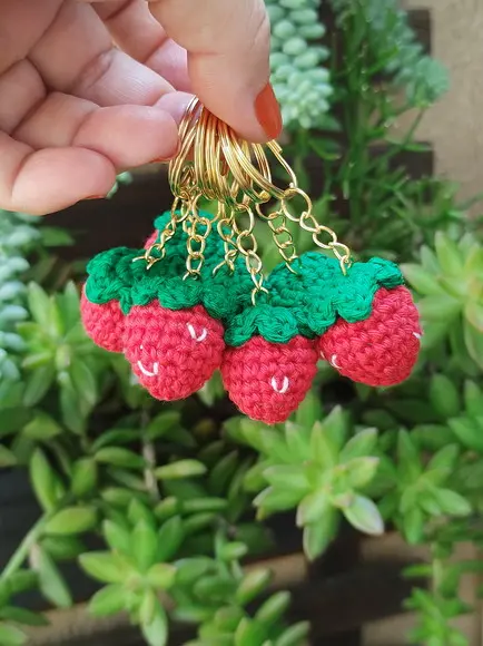 Chaveiro Mini Fruta em Crochê