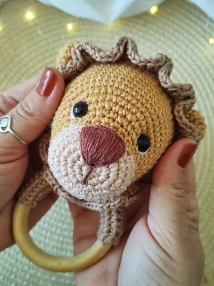 Chocalho Leão Amigurumi em Crochê