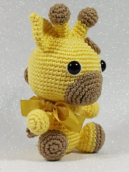 Girafa Amigurumi em Crochê
