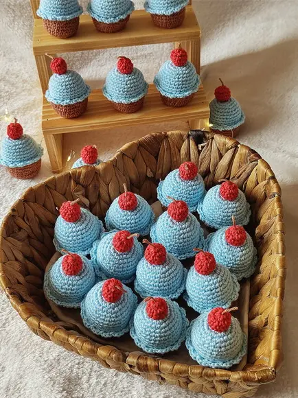 Lembrancinha Maternidade Cupcake em Crochê