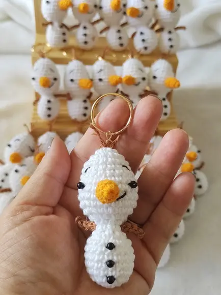 Lembrancinha Olaf em Crochê