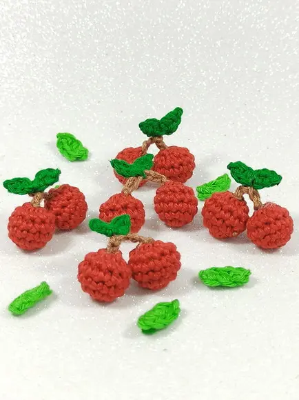 Mini Cereja em Crochê para Aplicação