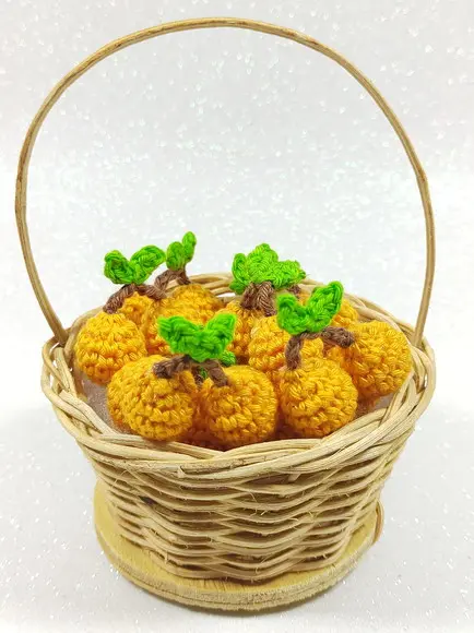 Mini Fruta em Crochê para Aplicação