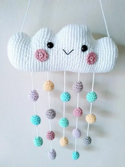 Móbile Nuvem Amigurumi em Crochê.