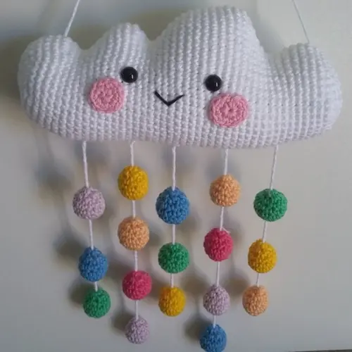Móbile Nuvem Amigurumi em Crochê.