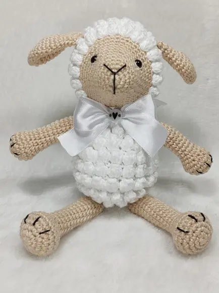 Ovelha Amigurumi em Crochê