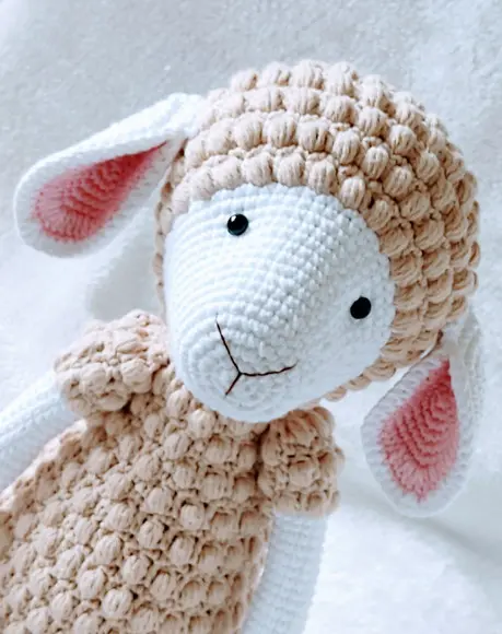 Ovelha Amigurumi em Crochê
